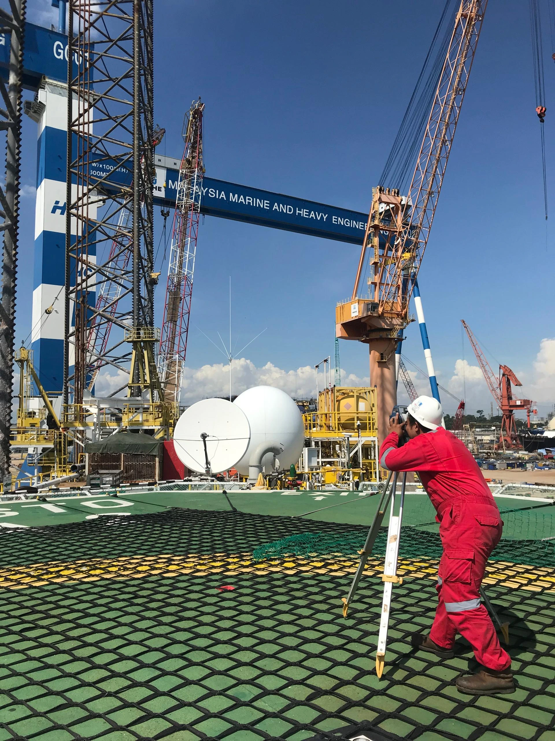 Offshore survey and positioning